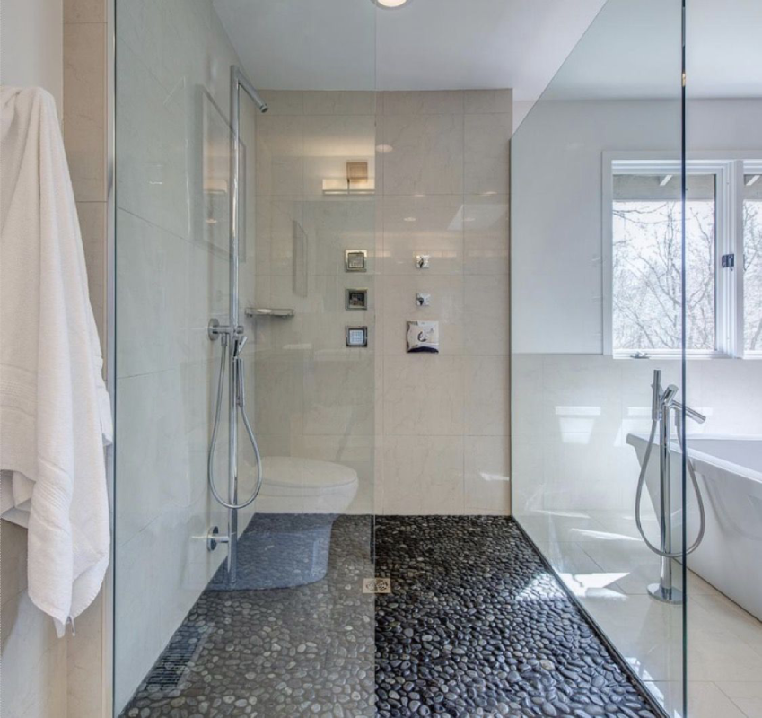 Why Choose Mid America Exteriors for Your Shower and Tub Replacement?